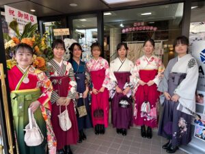 公立小松大学卒業式送迎あり（あかねの袴レンタル）